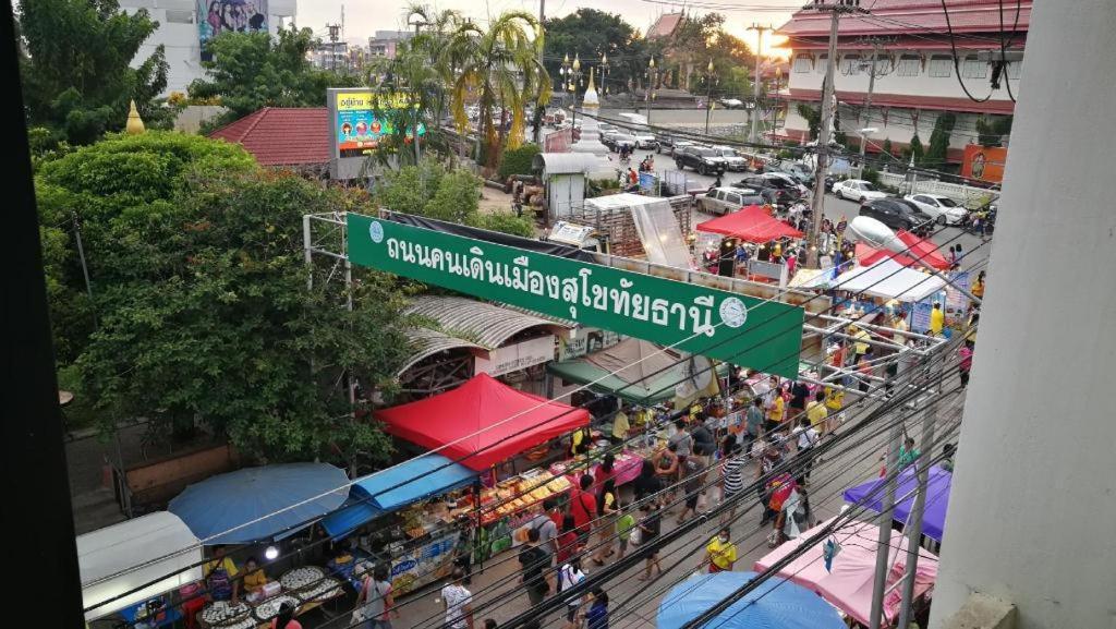 Chinawat Hotel Sukhothai Exterior photo